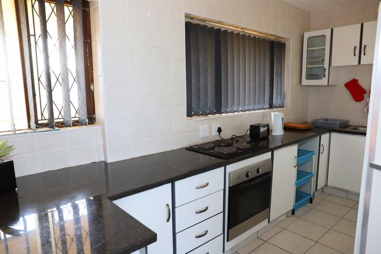 Sea Wave Holidays - Stella Maris Amanzimtoti Extérieur photo